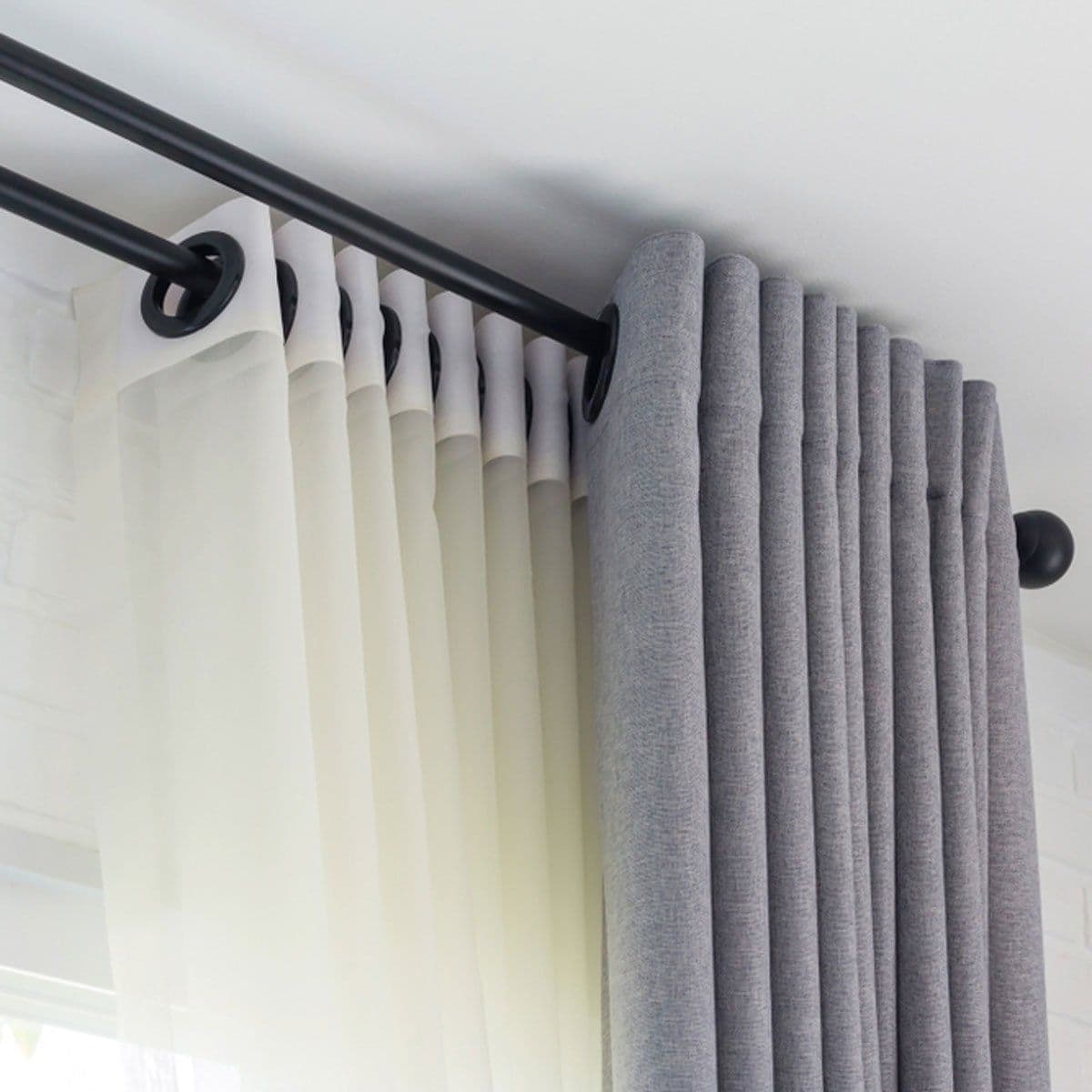 Curtains gallery image 3